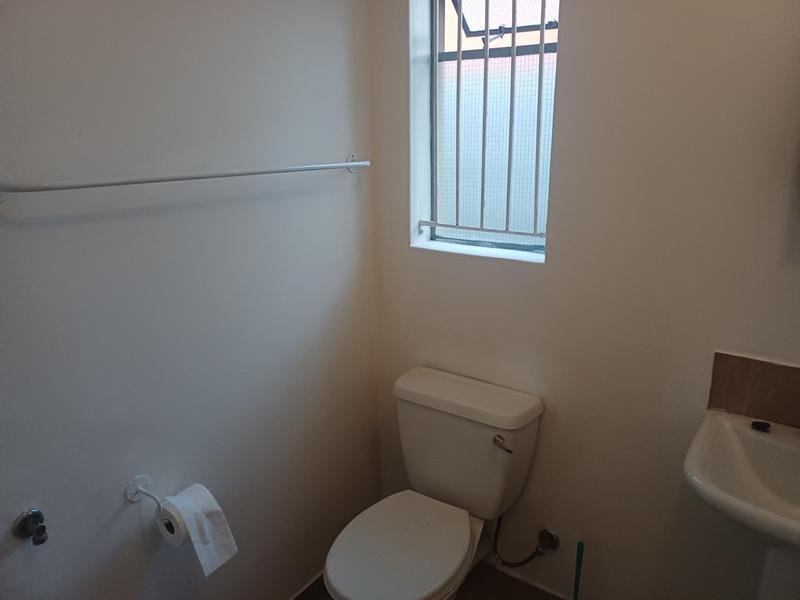 To Let 3 Bedroom Property for Rent in Bernadino Heights Western Cape